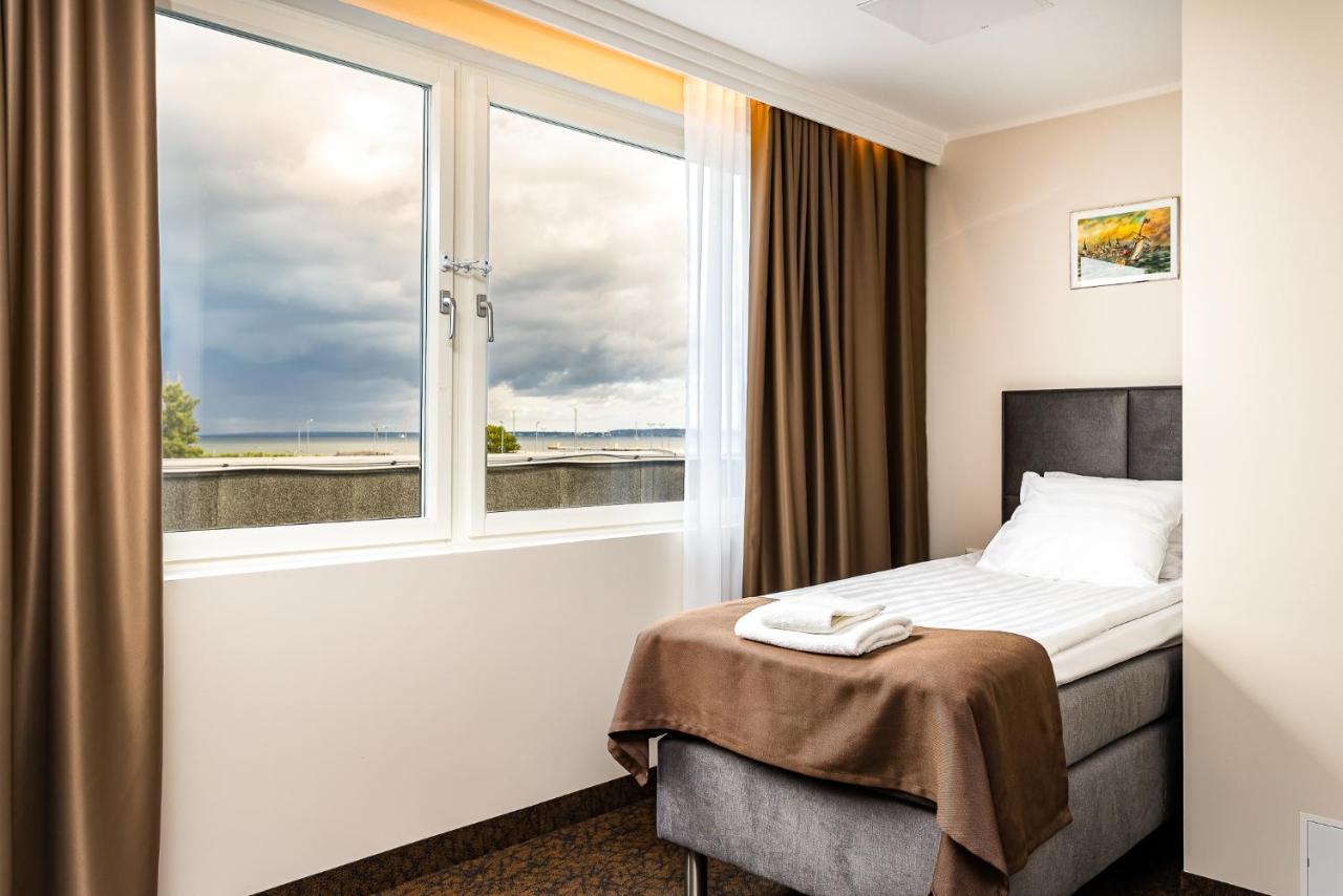 Adoryal Hotell 탈린 외부 사진