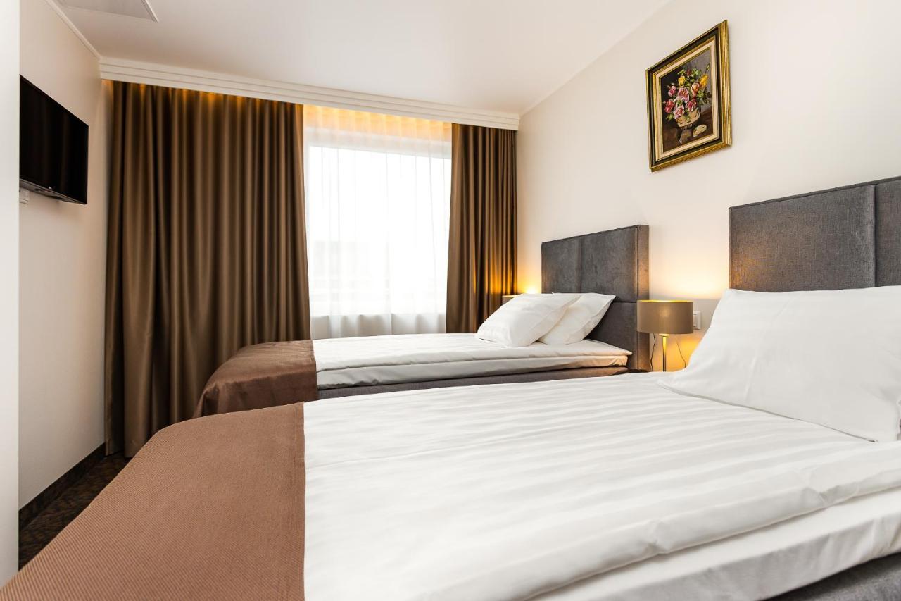 Adoryal Hotell 탈린 외부 사진